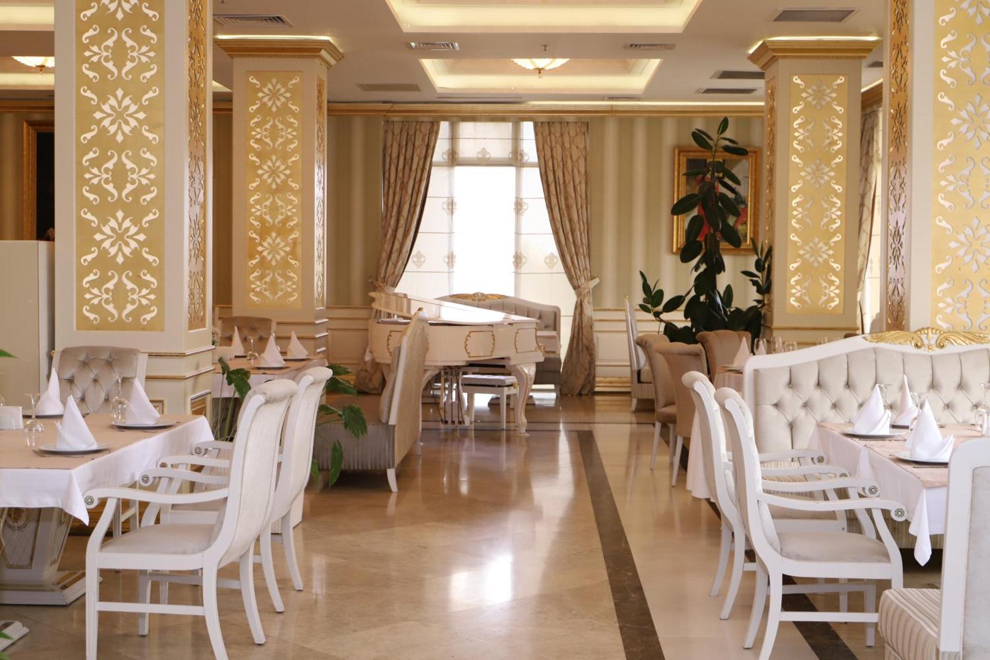 Ayan Palace Hotel Tovuz Exterior foto